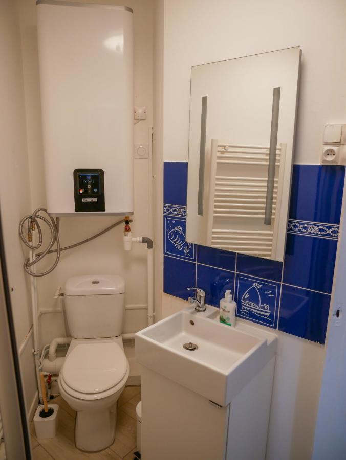 Studio Renove Avec Terrasse Et Vue Unique ! Caen Bagian luar foto