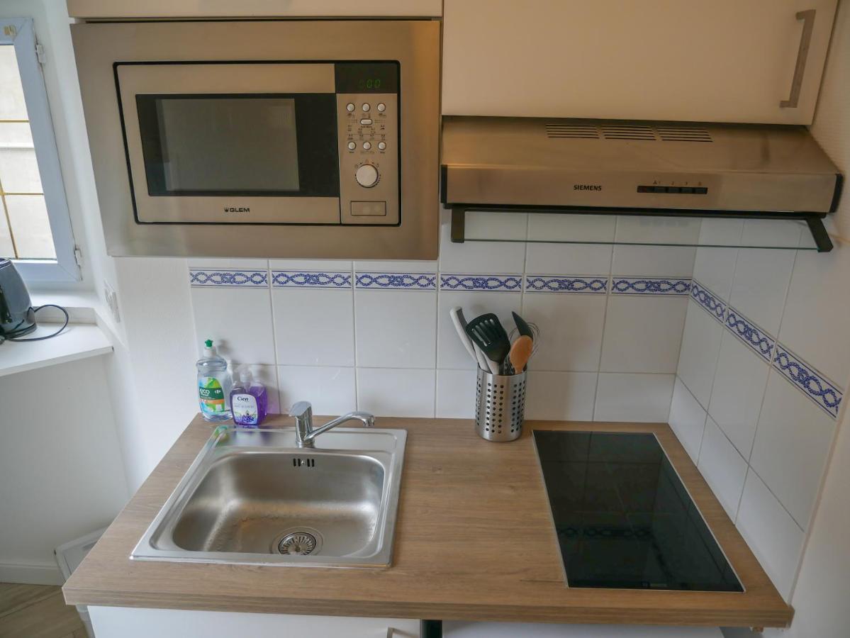 Studio Renove Avec Terrasse Et Vue Unique ! Caen Bagian luar foto