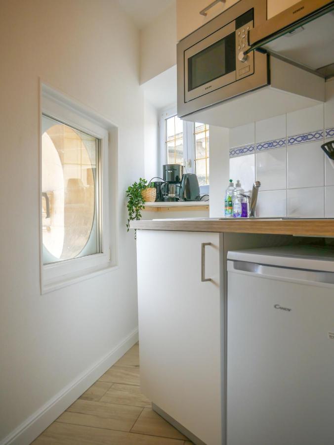 Studio Renove Avec Terrasse Et Vue Unique ! Caen Bagian luar foto